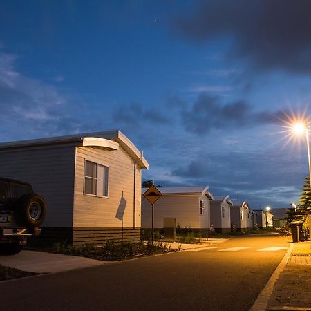 Nrma Stockton Beach Holiday Park酒店 客房 照片