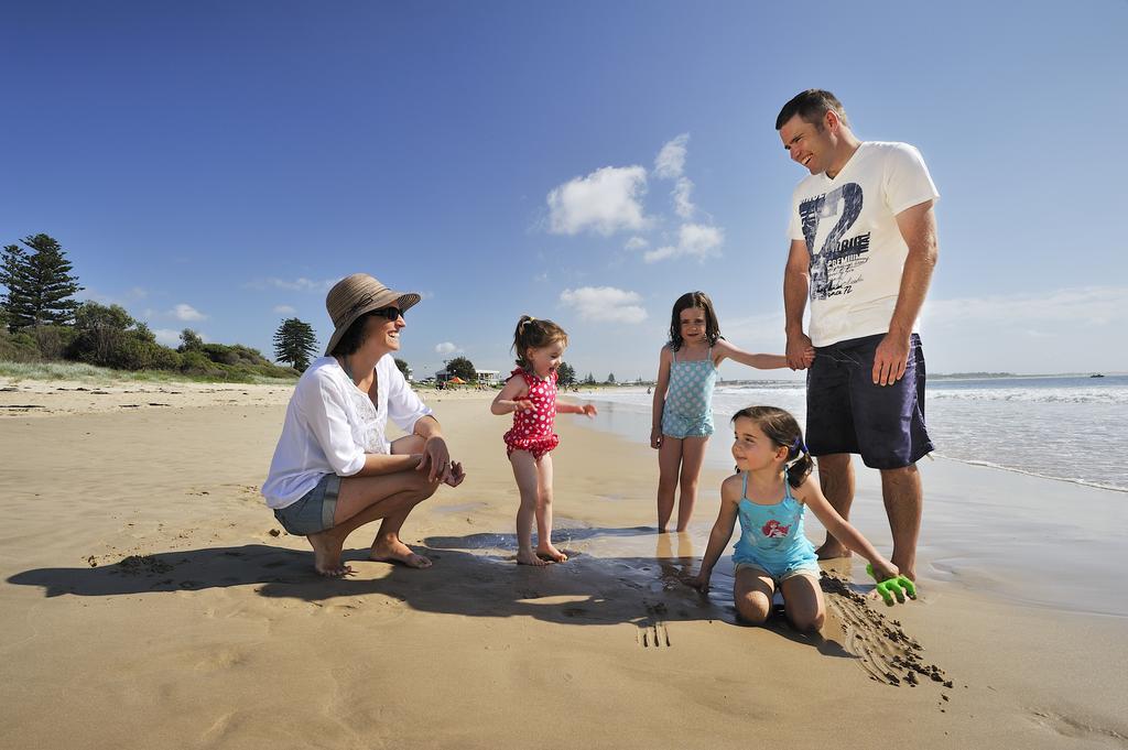 Nrma Stockton Beach Holiday Park酒店 外观 照片