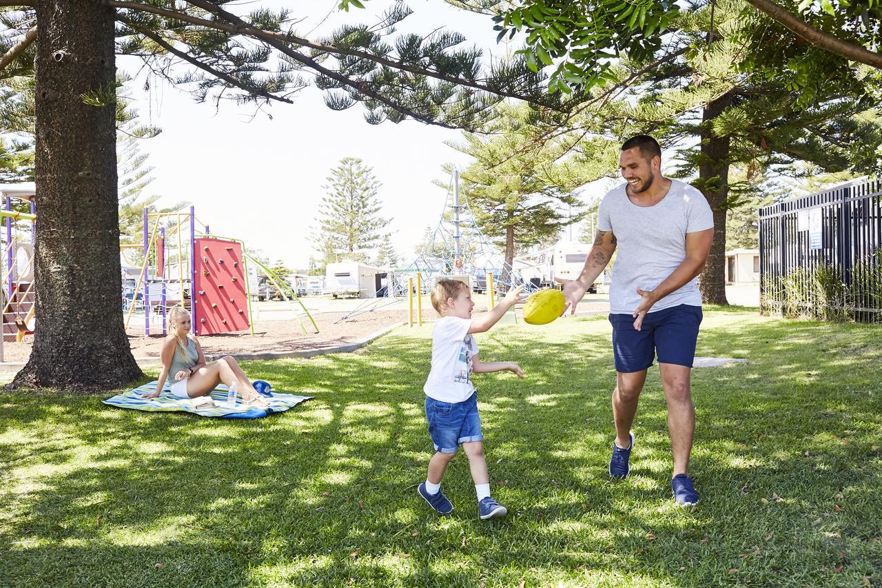 Nrma Stockton Beach Holiday Park酒店 外观 照片